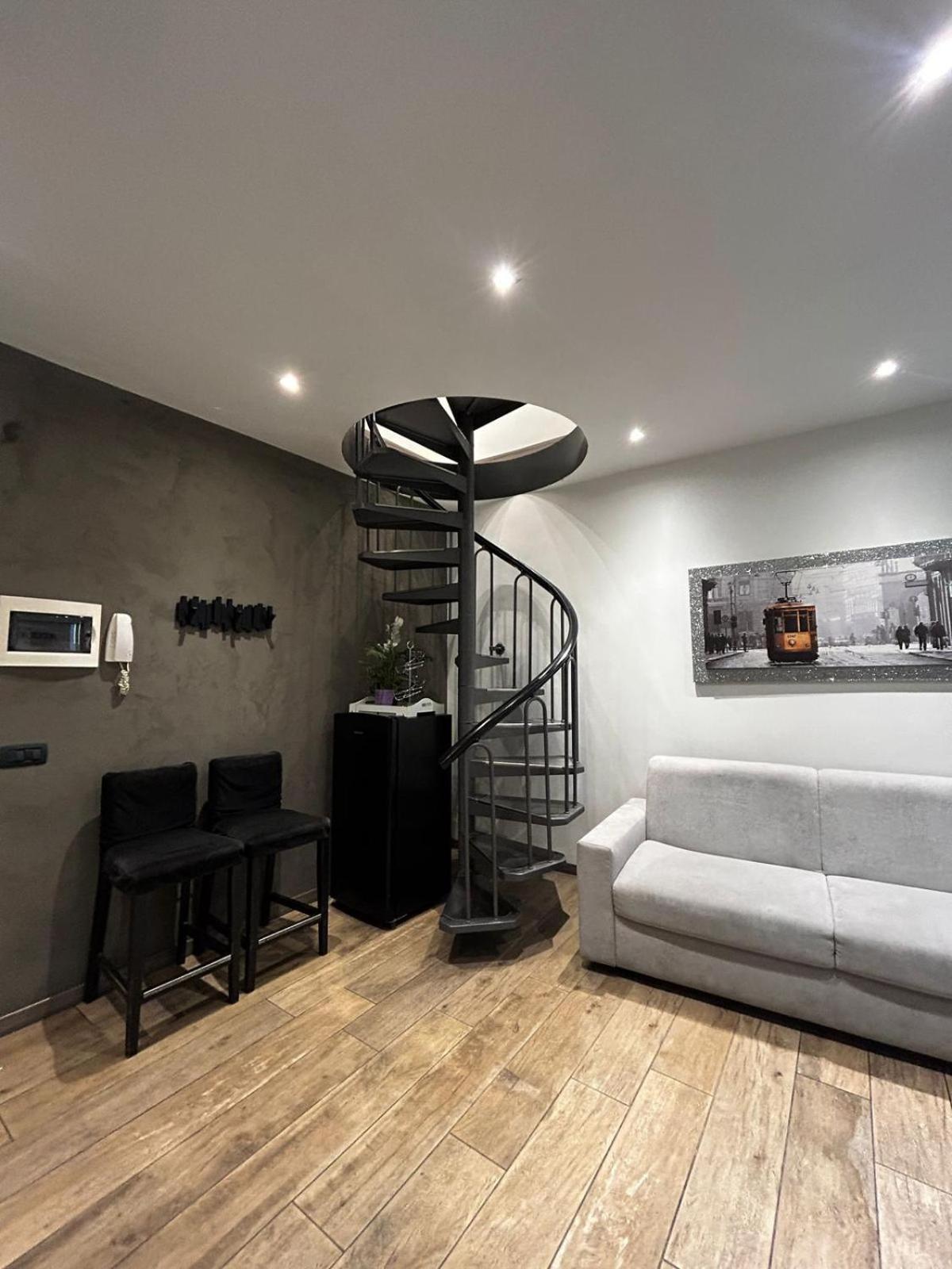Leonardo Duplex Apartment Milaan Buitenkant foto